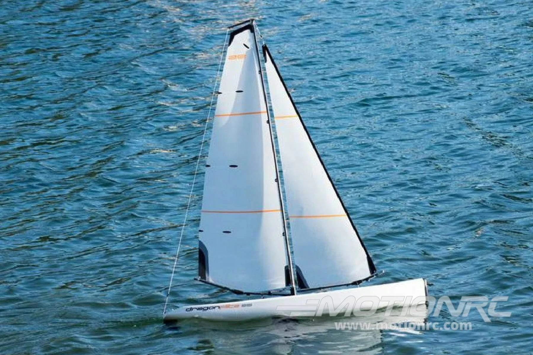 Bancroft Joysway DragonFlite 95 V2 950mm (37.4") Racing Sailboat - PNP 5 Bancroft Joysway DragonFlite 95 V2 950mm (37.4") Racing Sailboat - PNP - Image 3