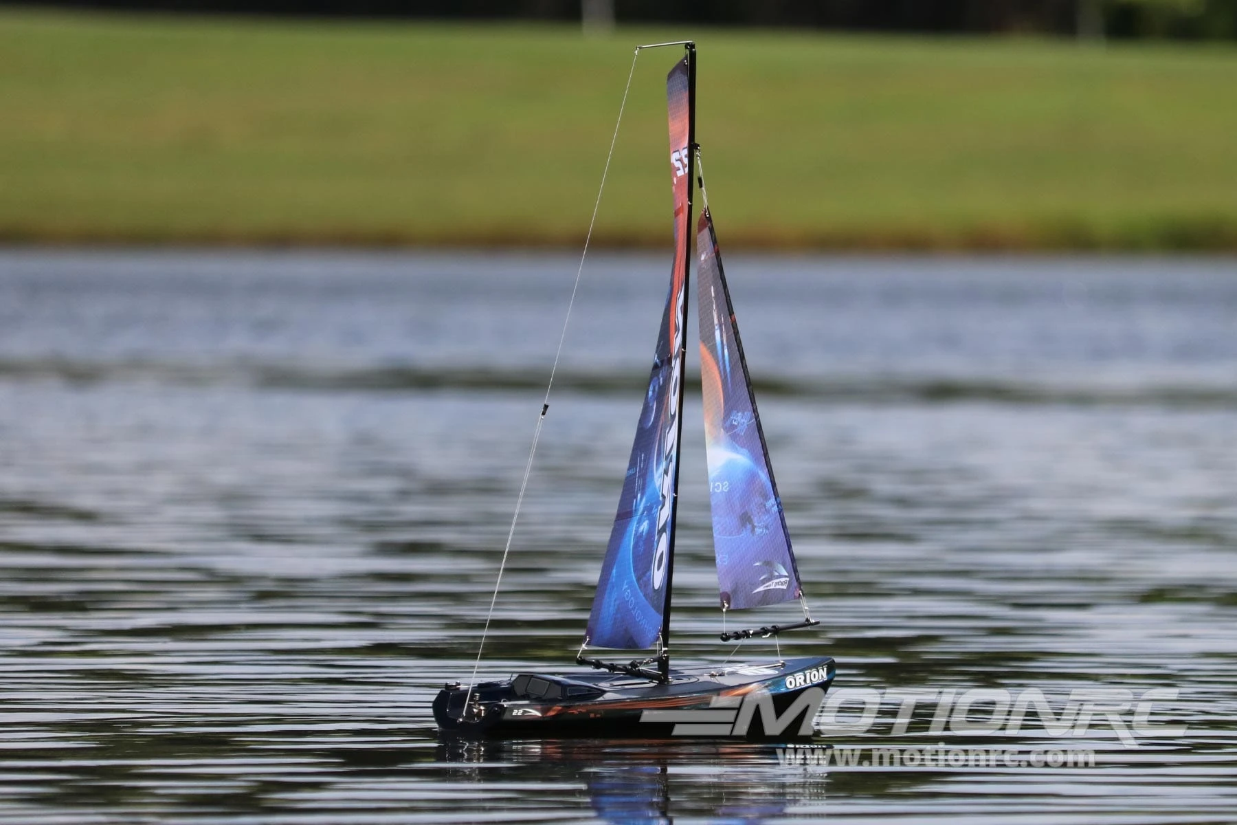Bancroft Orion V2 465mm (18.3") Sailboat - RTR 7 Bancroft Orion V2 465mm (18.3") Sailboat - RTR - Image 5
