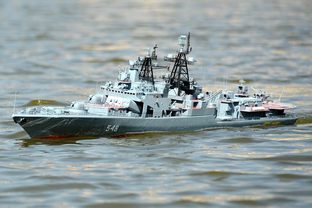 Bancroft Udaloy 1/100 Scale 1650mm (64.9") Russian Navy Missile Cruiser - RTR 3 Bancroft Udaloy 1/100 Scale 1650mm (64.9") Russian Navy Missile Cruiser - RTR