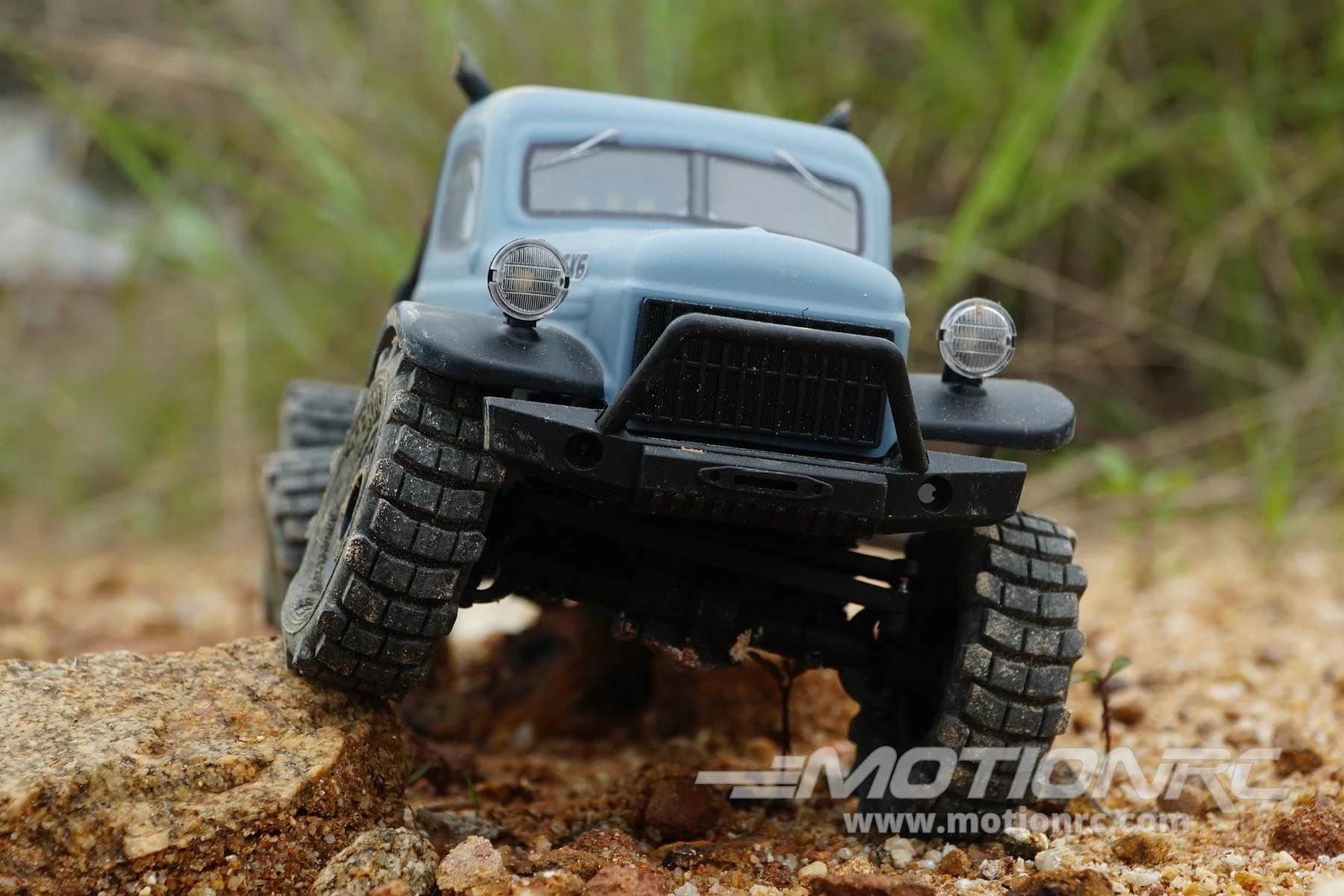 FMS Atlas 1/18 Scale Blue 6x6 Crawler - RTR 8 FMS Atlas 1/18 Scale Blue 6x6 Crawler - RTR - Image 6