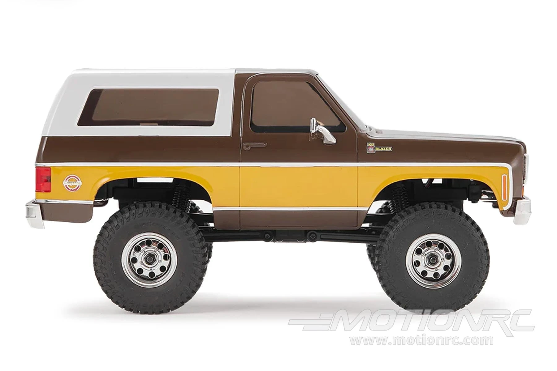 FMS FCX24 Chevy K5 Blazer Brown 1/24 Scale 4WD Crawler - RTR 6 FMS FCX24 Chevy K5 Blazer Brown 1/24 Scale 4WD Crawler - RTR - Image 4