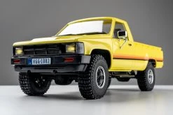 FMS Toyota Hilux Pickup 1/18 Scale 4WD Crawler - RTR