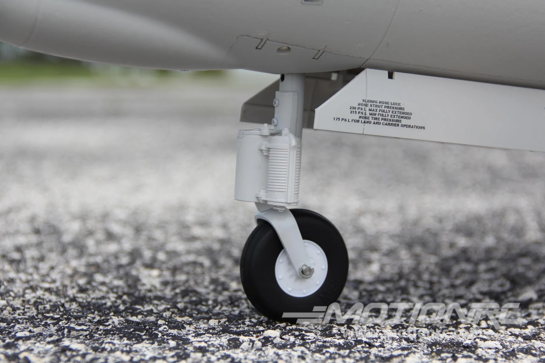 Freewing F9F-8 Cougar Super Scale 80mm EDF - ARF PLUS 25 Freewing F9F-8 Cougar Super Scale 80mm EDF - ARF PLUS - Image 23