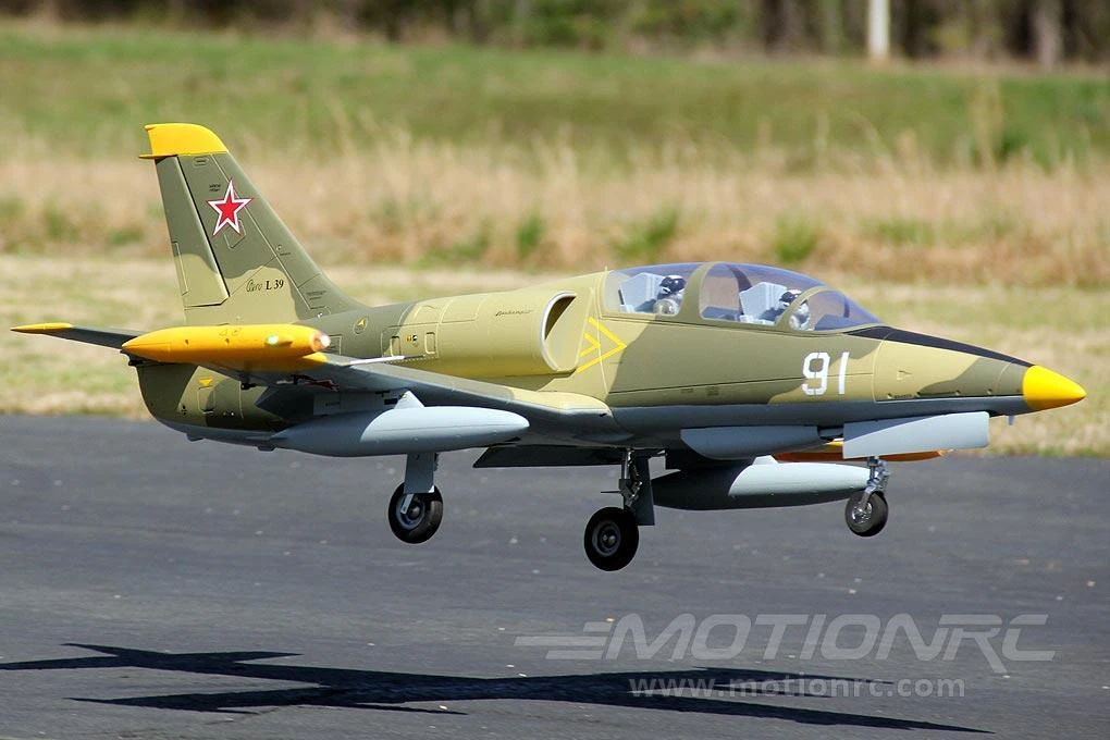 Freewing L-39 Albatros Camo 80mm EDF Jet - ARF PLUS 8 Freewing L-39 Albatros Camo 80mm EDF Jet - ARF PLUS - Image 6