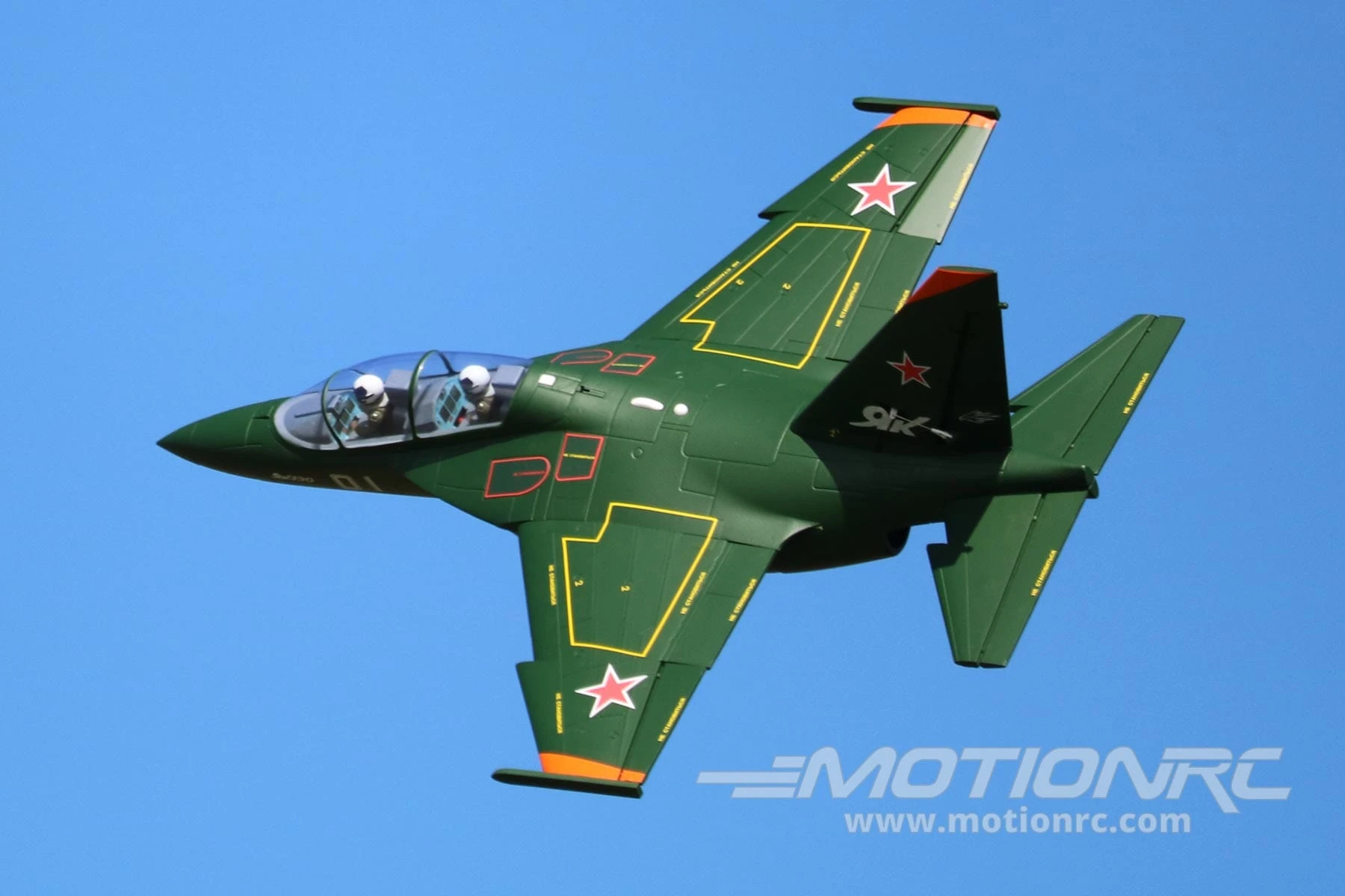 Freewing Yak-130 Green 70mm EDF Jet - ARF PLUS 4 Freewing Yak-130 Green 70mm EDF Jet - ARF PLUS - Image 2
