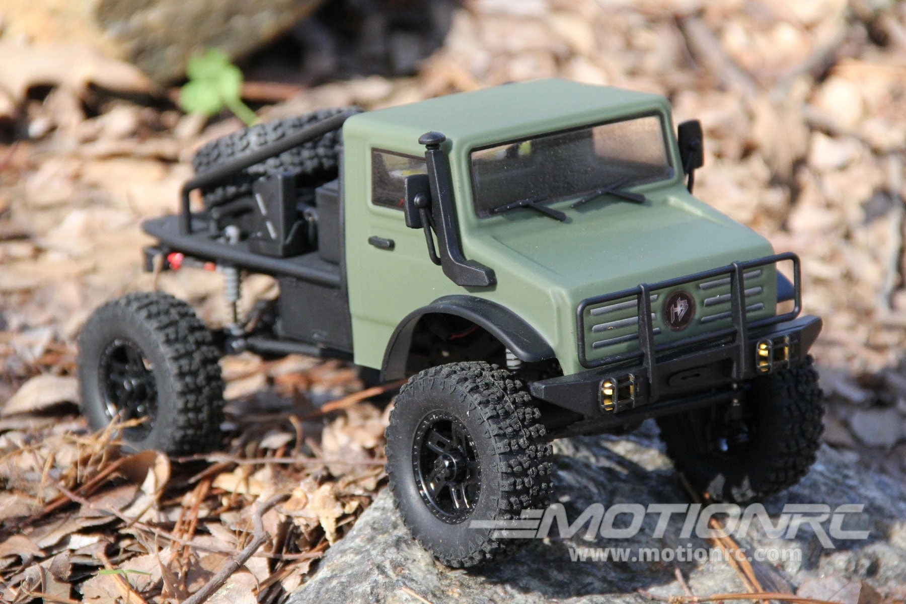 Hobby Plus CR18P Army Green Trail Hunter 1/18 Scale 4WD Mini Crawler - RTR 4 Hobby Plus CR18P Army Green Trail Hunter 1/18 Scale 4WD Mini Crawler - RTR - Image 2