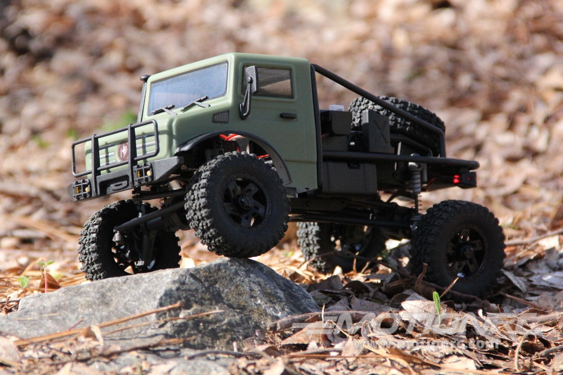 Hobby Plus CR18P Army Green Trail Hunter 1/18 Scale 4WD Mini Crawler - RTR 5 Hobby Plus CR18P Army Green Trail Hunter 1/18 Scale 4WD Mini Crawler - RTR - Image 3