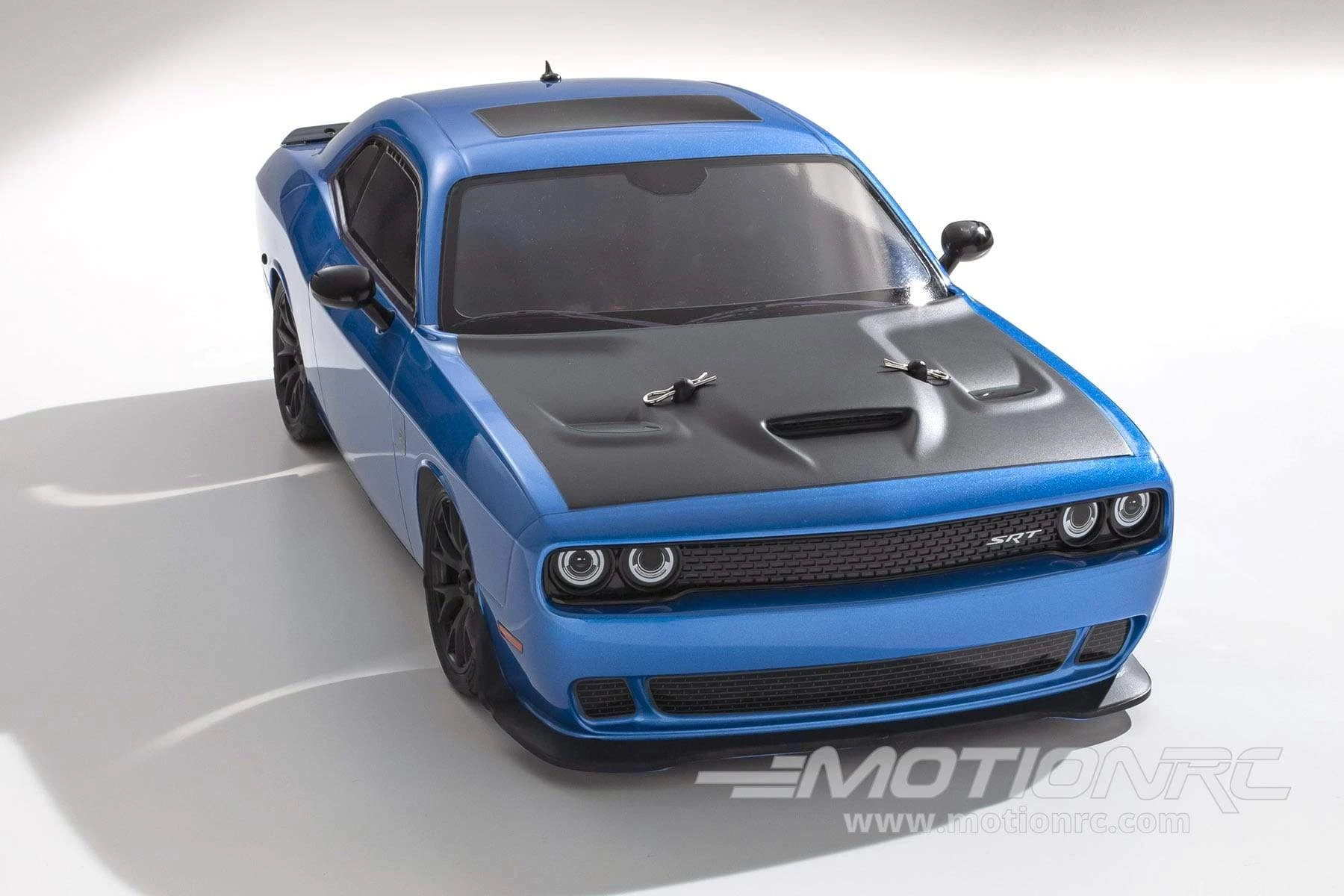 Kyosho Fazer Mk2 Blue Dodge Challenger SRT Hellcat 1/10 Scale 4WD Car - RTR 7 Kyosho Fazer Mk2 Blue Dodge Challenger SRT Hellcat 1/10 Scale 4WD Car - RTR - Image 5