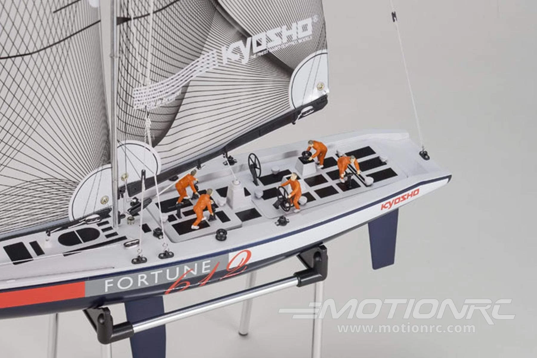 Kyosho Fortune 612 III Sailboat 612mm (24") Racing Sailboat - RTR 6 Kyosho Fortune 612 III Sailboat 612mm (24") Racing Sailboat - RTR - Image 4