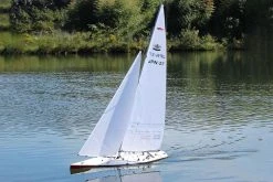 Kyosho Seawind 998mm (38.9") Racing Yacht - RTR