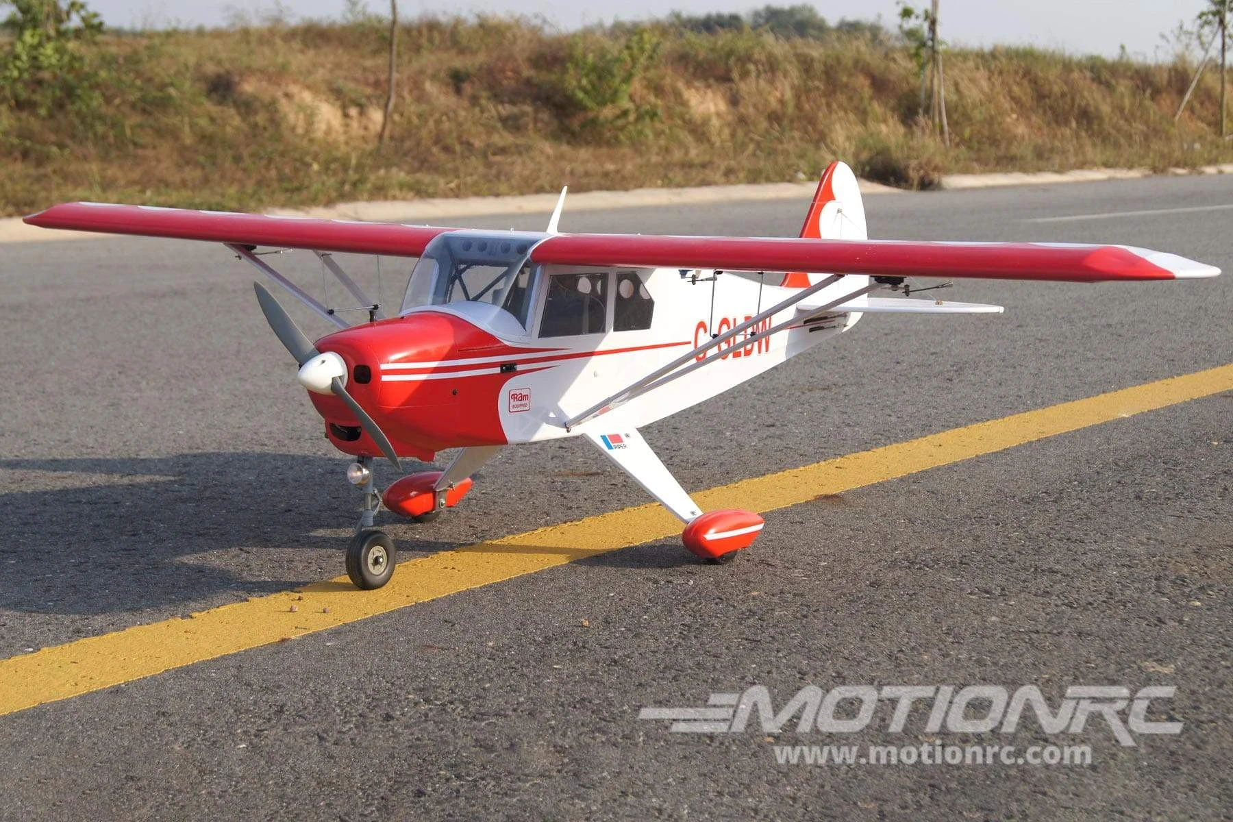 Nexa PA-22 Tri-Pacer 1620mm (63") Wingspan - ARF 7 Nexa PA-22 Tri-Pacer 1620mm (63") Wingspan - ARF - Image 5