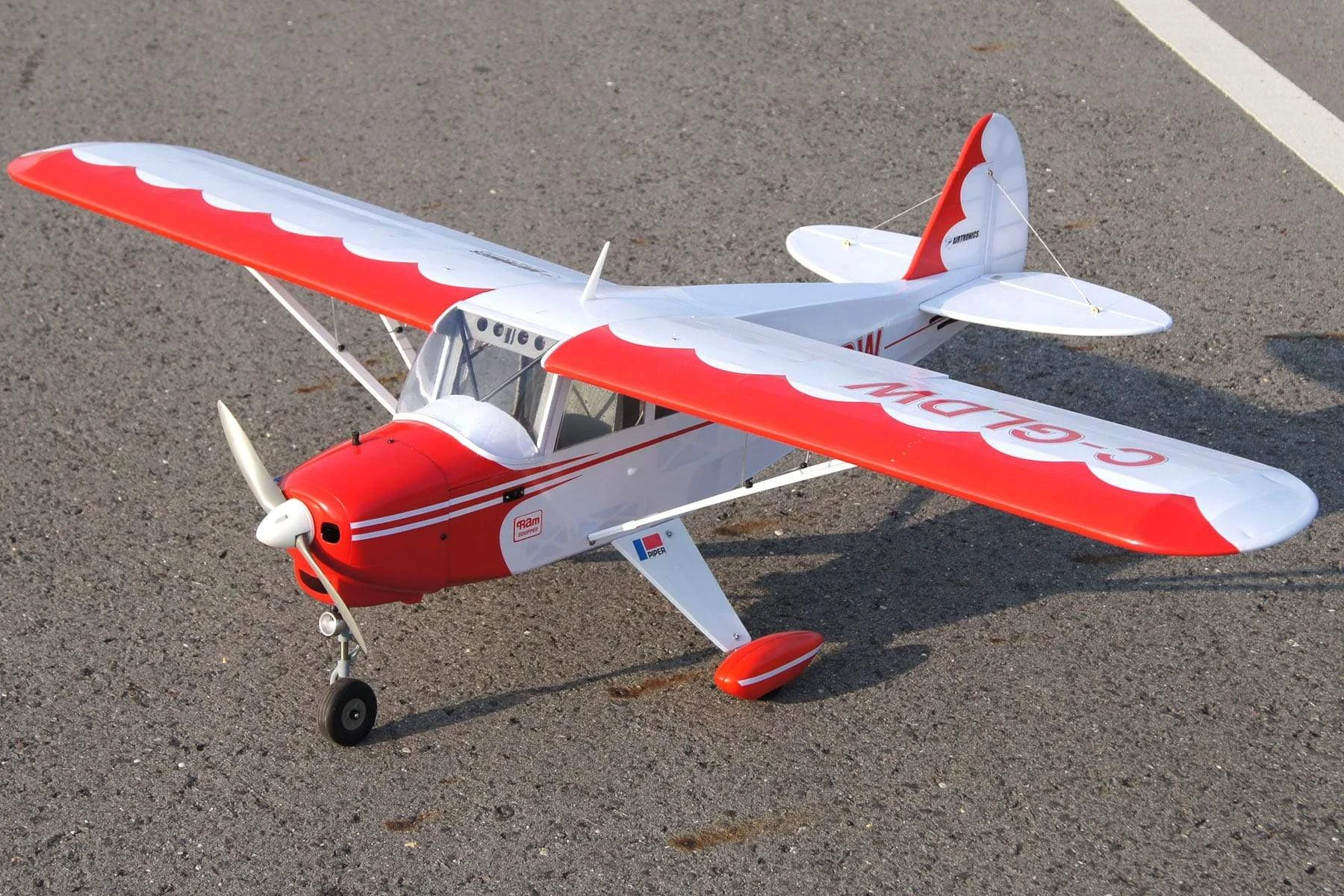 Nexa PA-22 Tri-Pacer 1620mm (63") Wingspan - ARF 3 Nexa PA-22 Tri-Pacer 1620mm (63") Wingspan - ARF