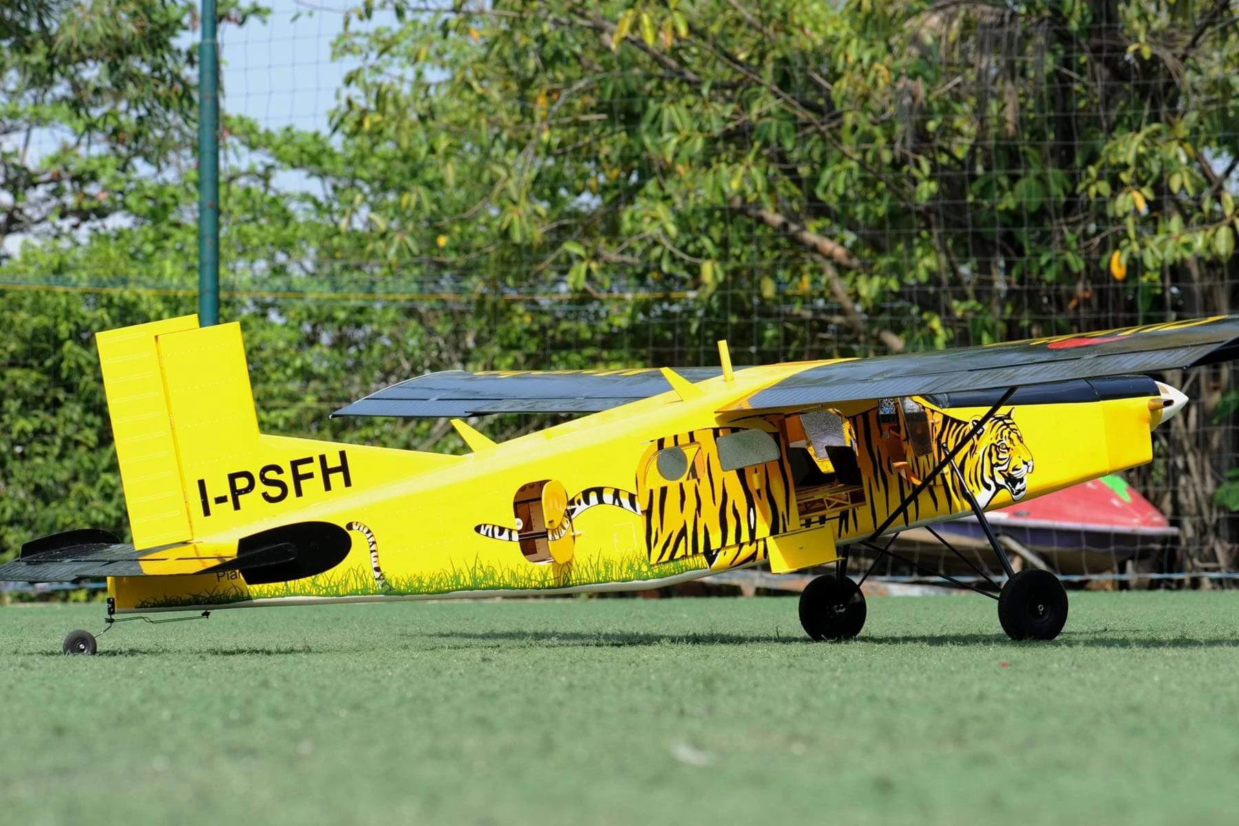 Nexa Pilatus PC-6 Tiger 2720mm (107") Wingspan - ARF Nexa Pilatus PC-6 Tiger 2720mm (107") Wingspan - ARF -Freewing Shop nexa pilatus pc 6 tiger 2720mm 107 wingspan arf motion rc 28318948524217
