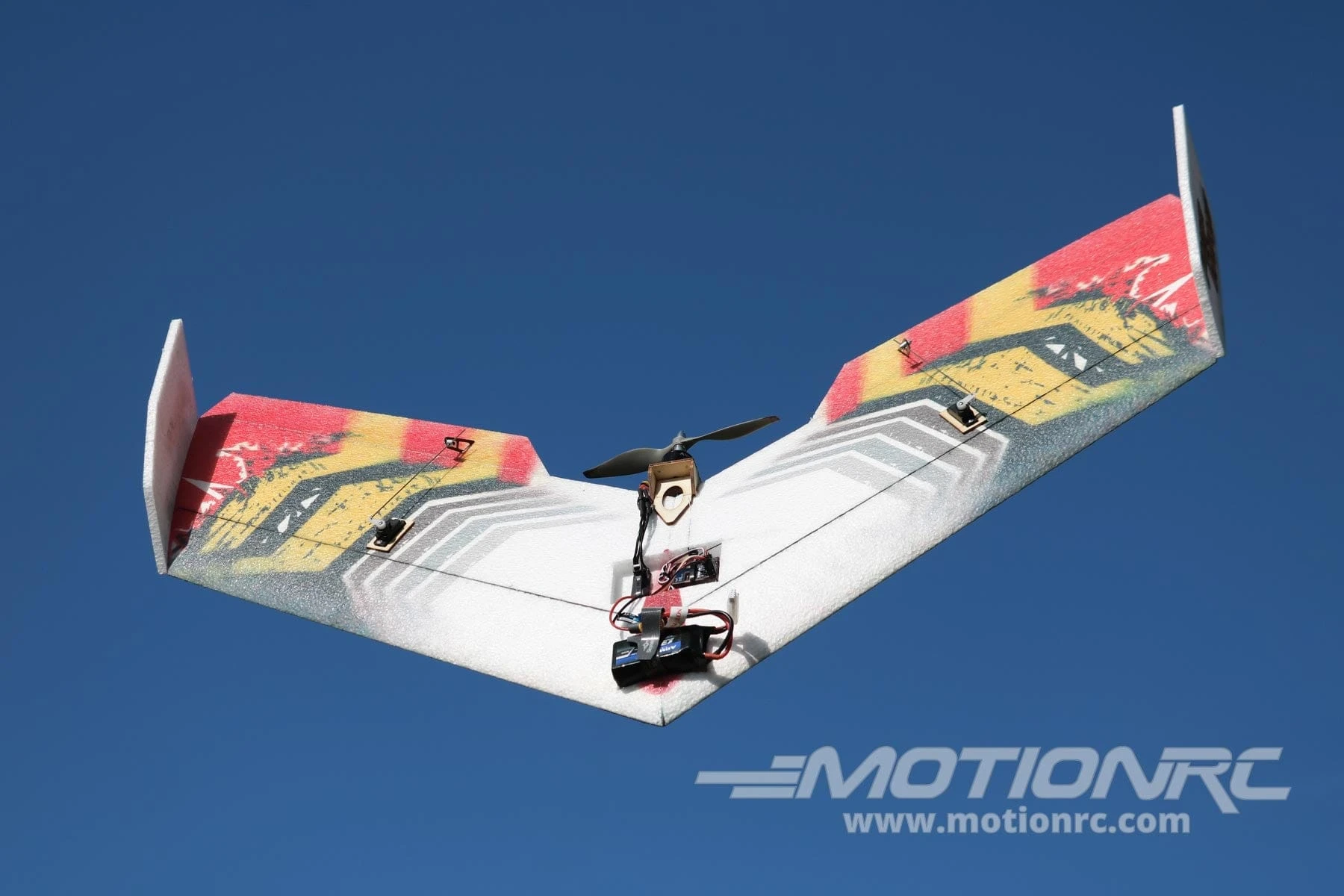 Skynetic Popwing Black 900mm (35.4") Wingspan - ARF BUNDLE 5 Skynetic Popwing Black 900mm (35.4") Wingspan - ARF BUNDLE - Image 3