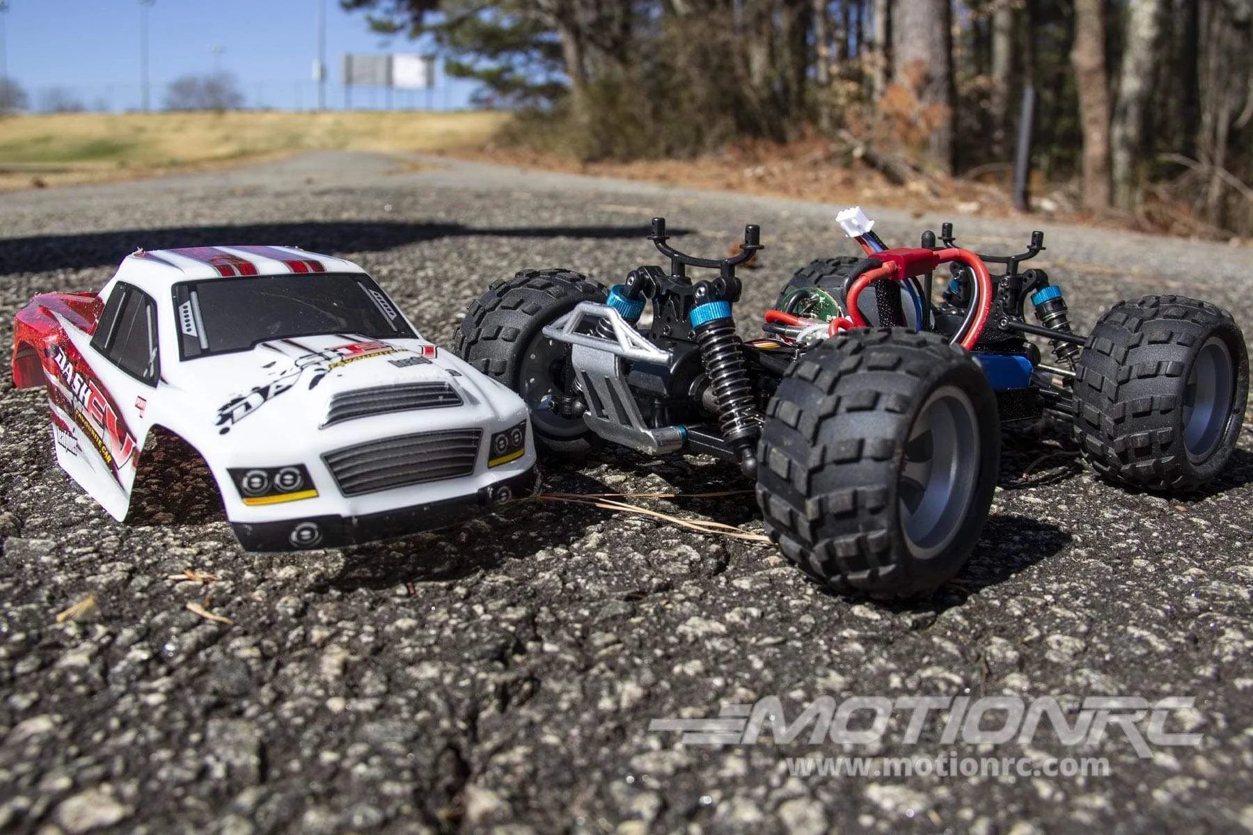 XK INNOVATIONS XK Brave Pro High Speed Red 1/18 Scale 4WD Truck - RTR 7 XK INNOVATIONS XK Brave Pro High Speed Red 1/18 Scale 4WD Truck - RTR - Image 5