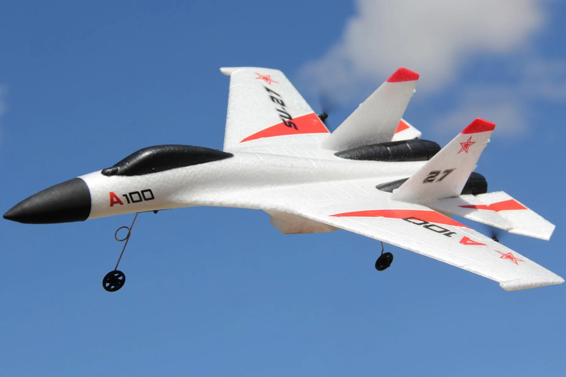 XK INNOVATIONS XK A100-W SU-27 White With Gyro 340mm (13.3") Wingspan - RTF 3 XK INNOVATIONS XK A100-W SU-27 White With Gyro 340mm (13.3") Wingspan - RTF